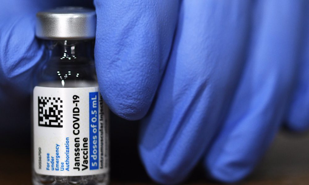 Dr. Vin Gupta encourages J&J vaccine recipients to get a Pfizer or