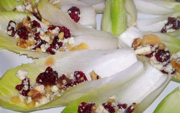 endive-appetizer-with-blue-cheese-dried-cranberries-and-walnuts.jpg Endive Appetizer With Blue Cheese, Dried Cranberries and Walnuts