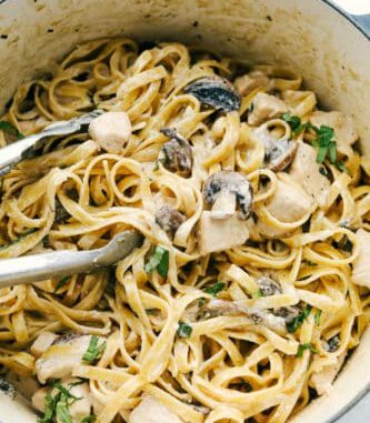 One Pot Chicken and Mushroom Fettuccine Alfredo
