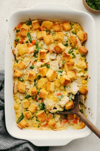 This leftover turkey casserole is creamy and delicious! Made with your leftover turkey, it's the easiest recipe to make just after Thanksgiving! It's SOO GOOD! Turkey casserole in a baking dish.