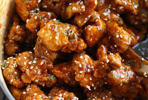 Crispy Honey Sesame Chicken